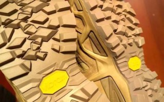 lowa鞋怎么样_值不值得买