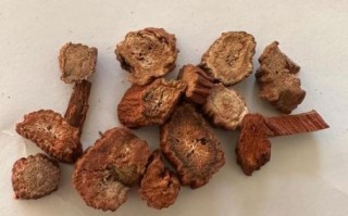 中草药价格走势_如何辨别真假药材