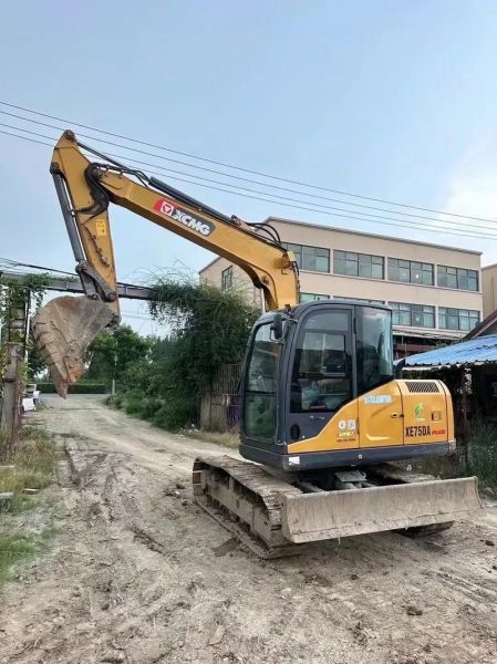 建筑机械租赁价格怎么算_买二手挖掘机要注意什么-第3张图片-俊逸知识馆 建筑机械租赁价格怎么算_买二手挖掘机要注意什么-第3张图片-俊逸知识馆