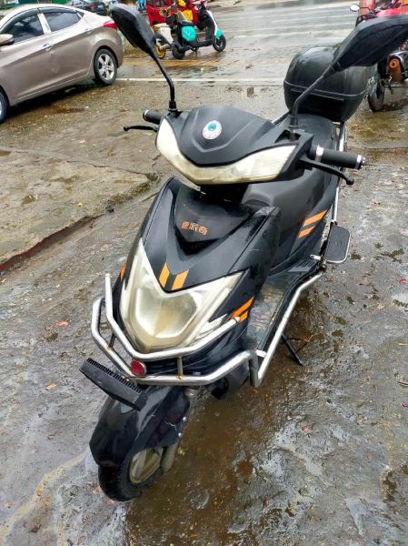 超威黑金电池怎么样_超威黑金电池能跑多远-第3张图片-俊逸知识馆