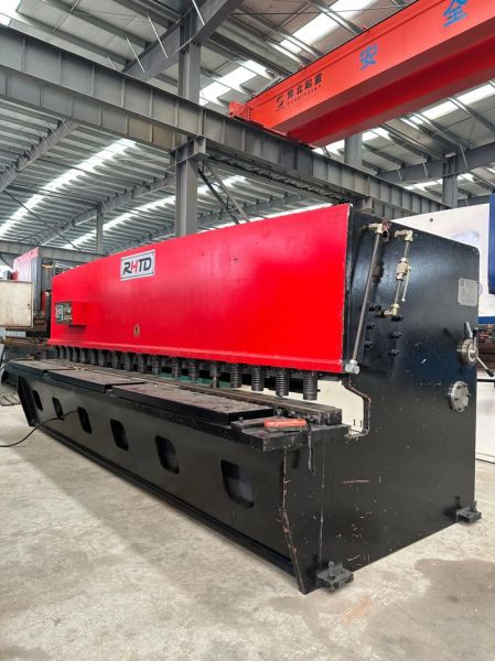 剪板机多少钱一台_剪板机哪个品牌好-第1张图片-俊逸知识馆 剪板机多少钱一台_剪板机哪个品牌好-第1张图片-俊逸知识馆