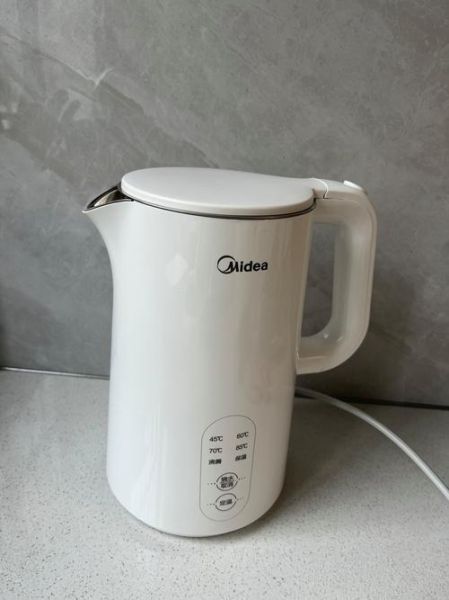 美的电热水壶怎么样_美的电热水壶哪款好用-第3张图片-俊逸知识馆