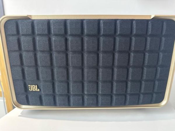 JBL汽车音响怎么样_JBL汽车音响值得买吗-第1张图片-俊逸知识馆