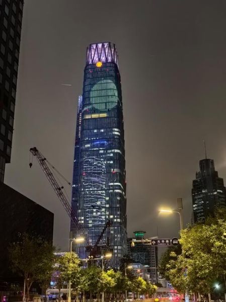 北京国贸三期怎么去_北京国贸三期有什么好玩的-第1张图片-俊逸知识馆