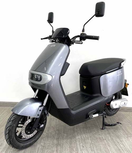 电动摩托车哪个牌子好_续航能跑多远-第2张图片-俊逸知识馆