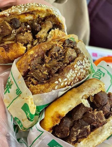 北京最好吃的烧饼夹肘子在哪_老北京人推荐哪家-第2张图片-俊逸知识馆