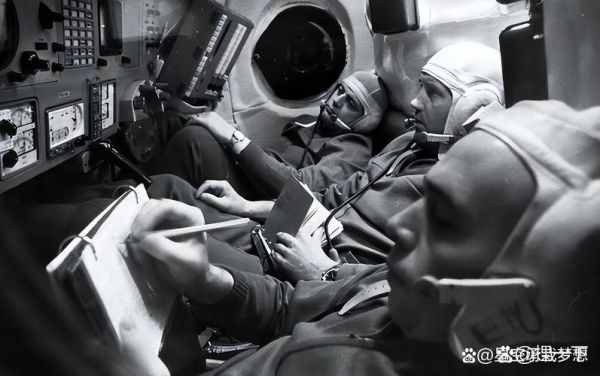太空是怎么样的_人类在太空中如何生存-第3张图片-俊逸知识馆
