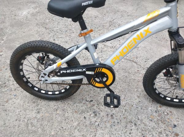 凤凰儿童自行车怎么样_适合几岁孩子骑-第3张图片-俊逸知识馆