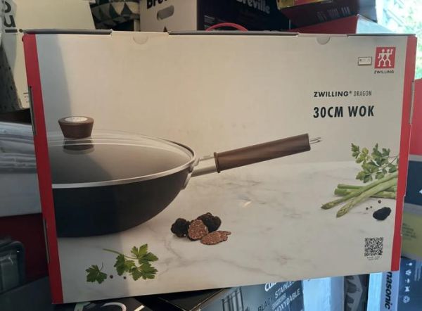 双立人炒锅怎么样_值得买吗-第1张图片-俊逸知识馆