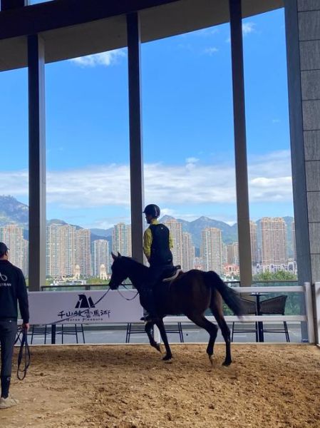 北京马术俱乐部哪家好_北京马术俱乐部价格-第2张图片-俊逸知识馆