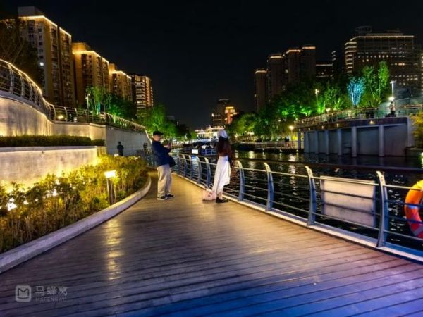 北京亮马河在哪里_夜游亮马河最佳路线-第2张图片-俊逸知识馆 北京亮马河在哪里_夜游亮马河最佳路线-第2张图片-俊逸知识馆