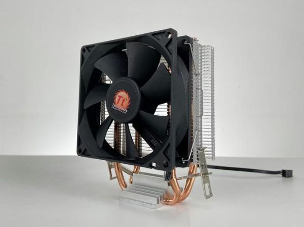 tt散热器怎么样_值得买吗-第2张图片-俊逸知识馆 tt散热器怎么样_值得买吗-第2张图片-俊逸知识馆