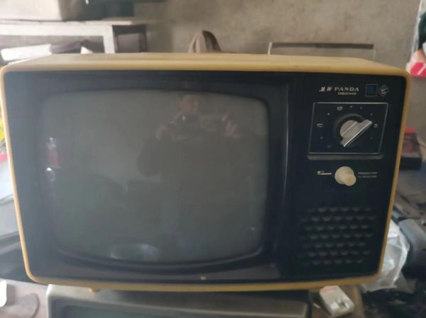 熊猫电视怎么样_熊猫电视质量好吗-第1张图片-俊逸知识馆