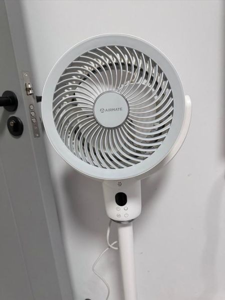 艾美特电风扇怎么样_值得买吗-第1张图片-俊逸知识馆