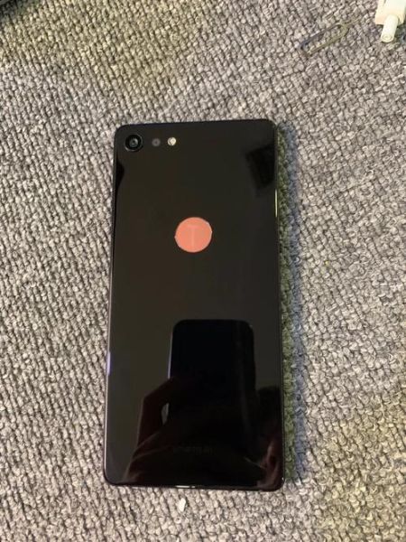 坚果手机怎么样_值得买吗-第1张图片-俊逸知识馆 坚果手机怎么样_值得买吗-第1张图片-俊逸知识馆