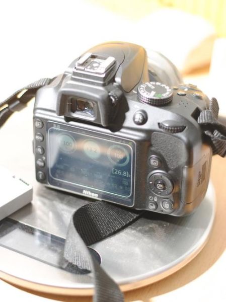 尼康相机怎么样_尼康单反还值得买吗-第2张图片-俊逸知识馆