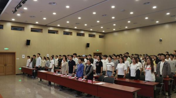 北京党校报名条件_北京党校培训课程-第1张图片-俊逸知识馆