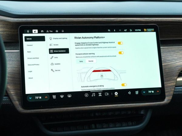 r1和r1s区别_r1值得买吗-第2张图片-俊逸知识馆