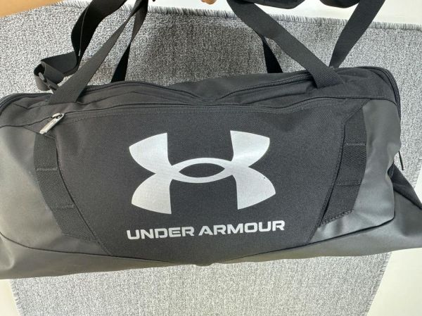 安德玛怎么样_安德玛值得买吗-第3张图片-俊逸知识馆 安德玛怎么样_安德玛值得买吗-第3张图片-俊逸知识馆