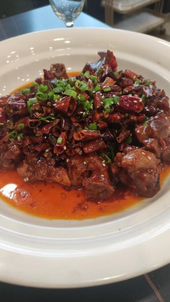 北京重庆饭店怎么样_北京重庆饭店人均消费-第1张图片-俊逸知识馆 北京重庆饭店怎么样_北京重庆饭店人均消费-第1张图片-俊逸知识馆