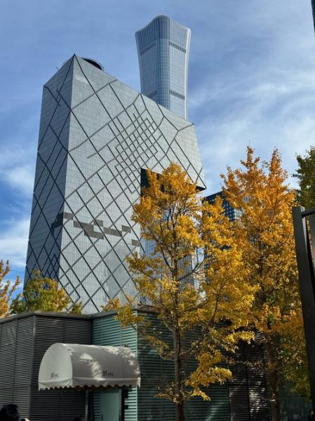 北京国贸CBD有什么好玩的_北京国贸CBD写字楼租金贵吗-第3张图片-俊逸知识馆