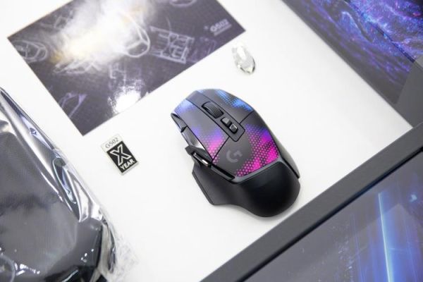 罗技g502怎么样_罗技g502值得买吗-第2张图片-俊逸知识馆